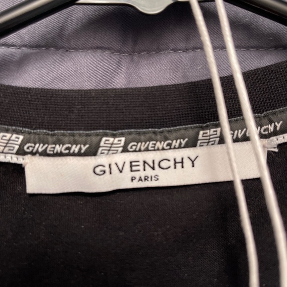Givenchy Logo Tee - Picture 2 of 5